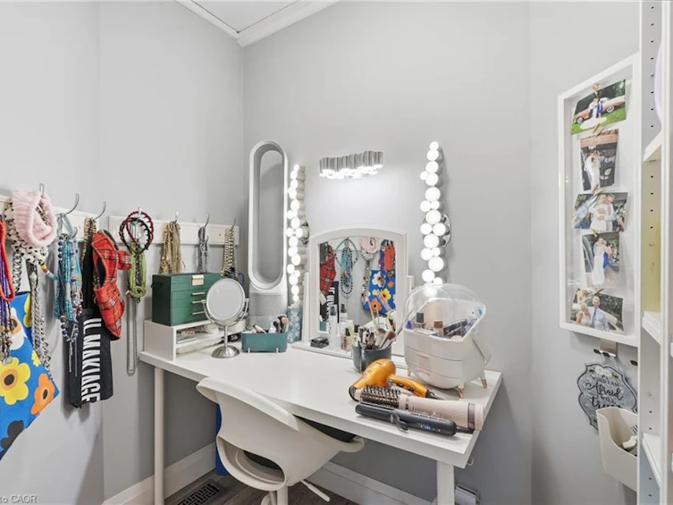 231 Parkside Drive, Hamilton, ON, L8B 0Y7 - 23