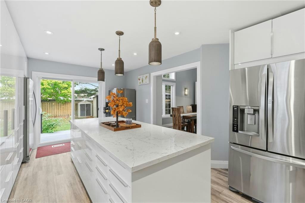 231 Parkside Drive, Hamilton, ON, L8B 0Y7 - 11