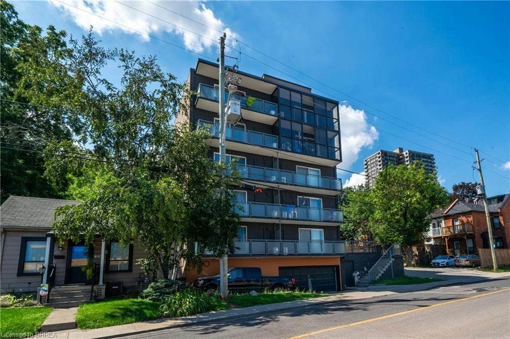 401-200 Charlton Avenue E, Hamilton, ON, L8N 1Z1