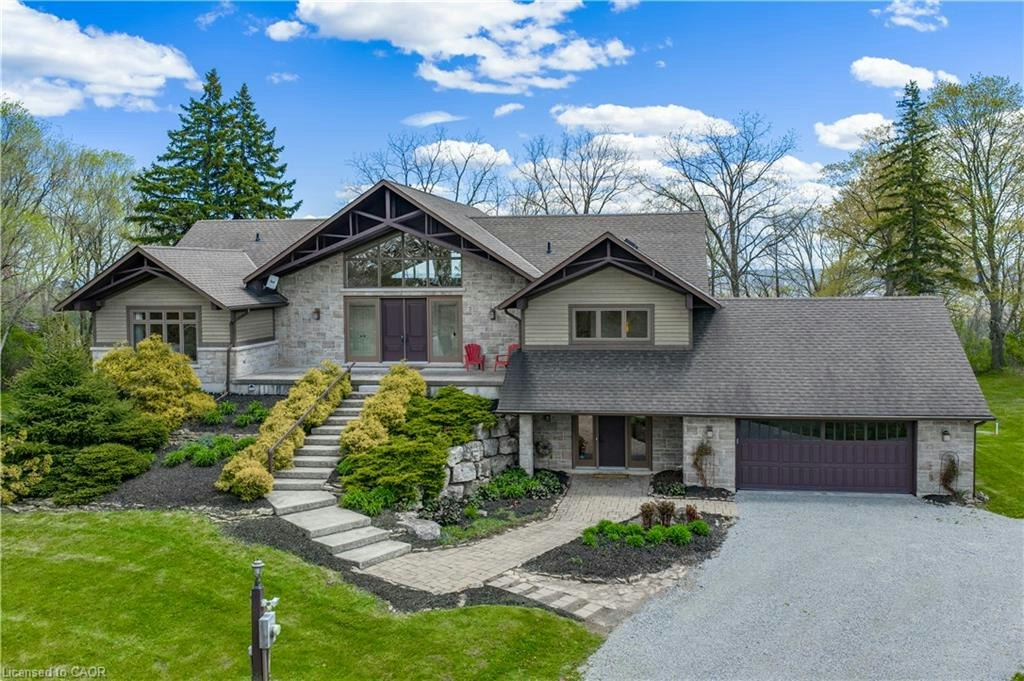 720 Mountain Brow Road W, Burlington, ON, L7P 5A3