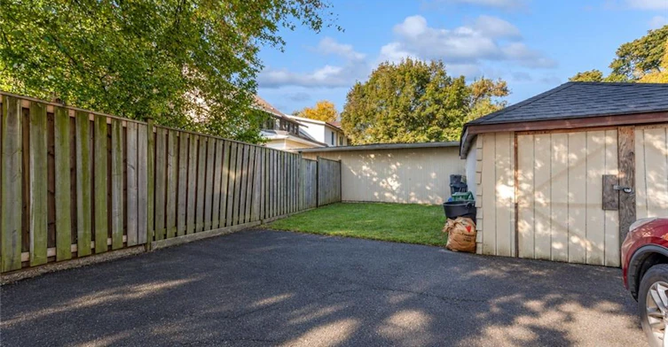 443 Maple Avenue, Hamilton, ON, L8M 2C7 - 18