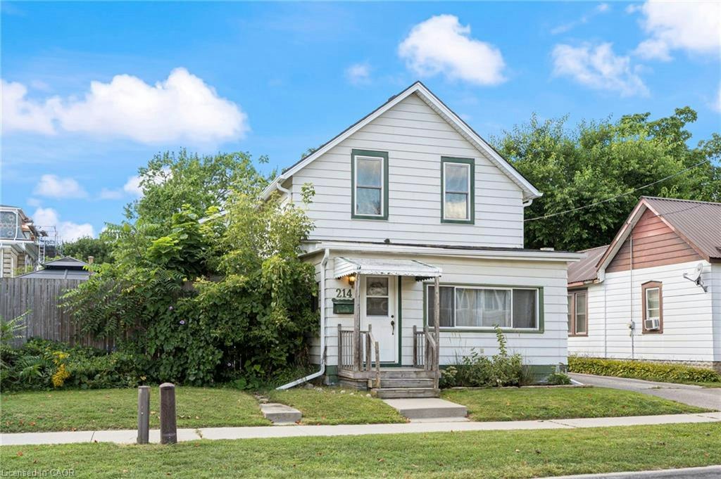 214 John Street, Norfolk County, ON, N3Y 2Y5