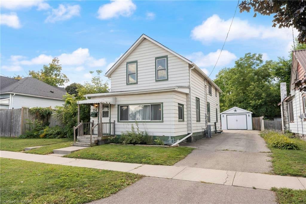 214 John Street, Norfolk County, ON, N3Y 2Y5