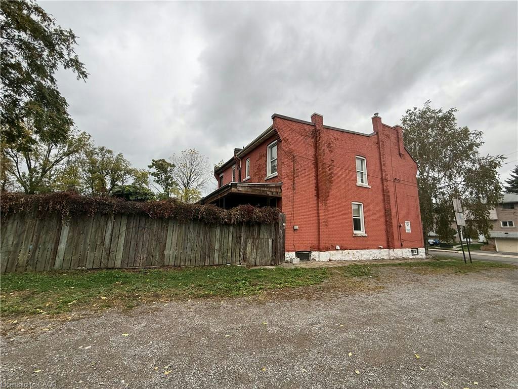 325 Catharine Street N, Hamilton, ON, L8L 4T1 - 37