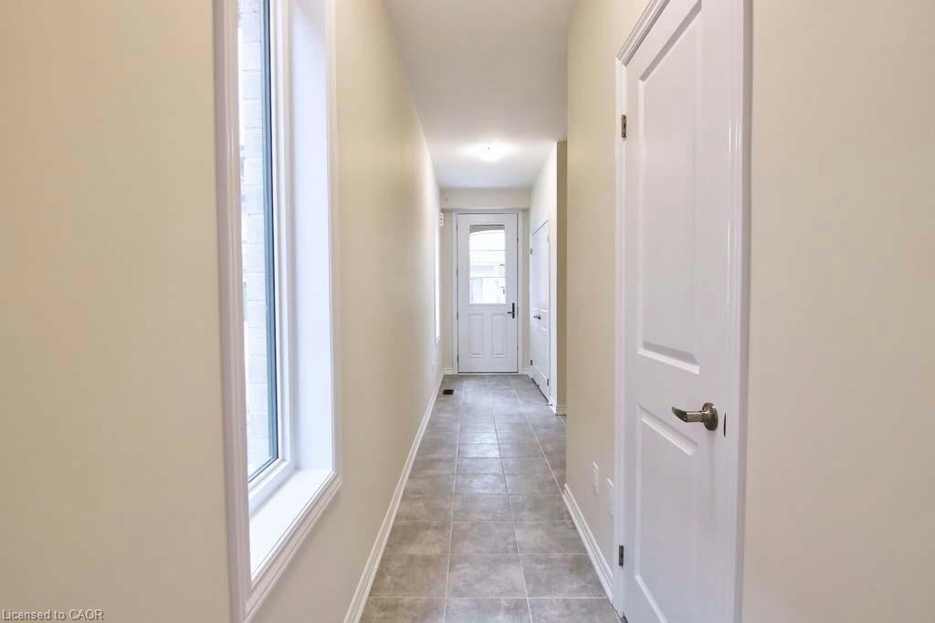 1388 National Common, Burlington, ON, L7P 0V6 - 2