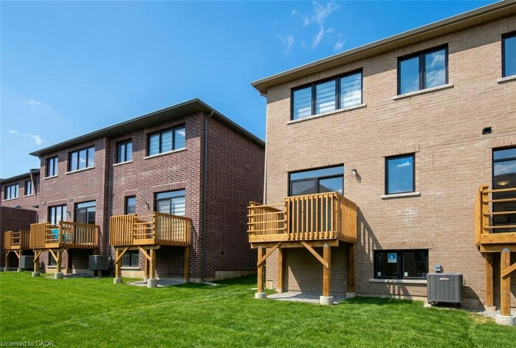 1388 National Common, Burlington, ON, L7P 0V6 - 18