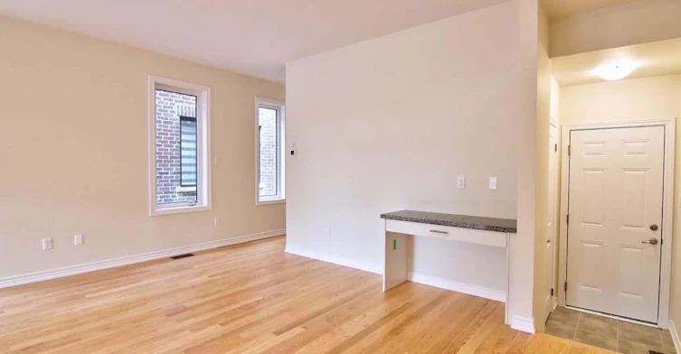 1388 National Common, Burlington, ON, L7P 0V6 - 8