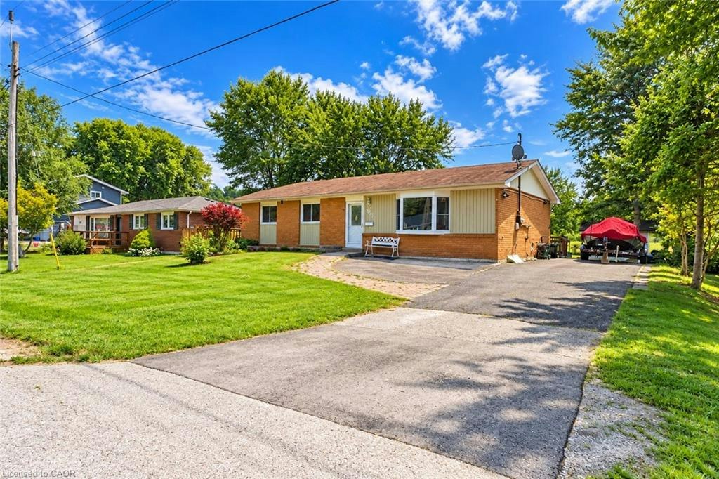 365 Adeline Drive, Georgina, ON, L4P 3C4