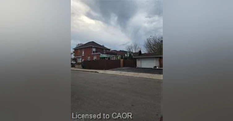 GrFloor-535 Roxborough Avenue, Hamilton, ON, L8H 1R5 - 2