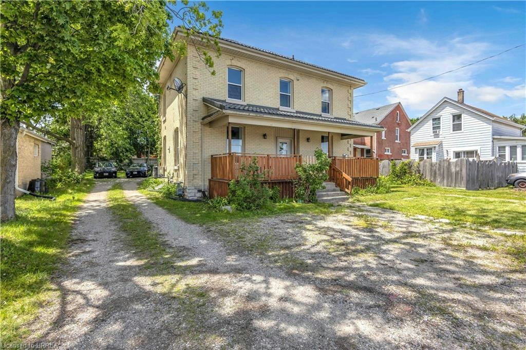 34 Young Street, Woodstock, ON, N4S 3L5