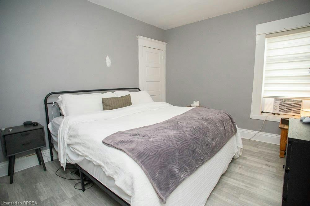 Upper-234 Sheridan Street, Brantford, ON, N3S 4R3 - 10