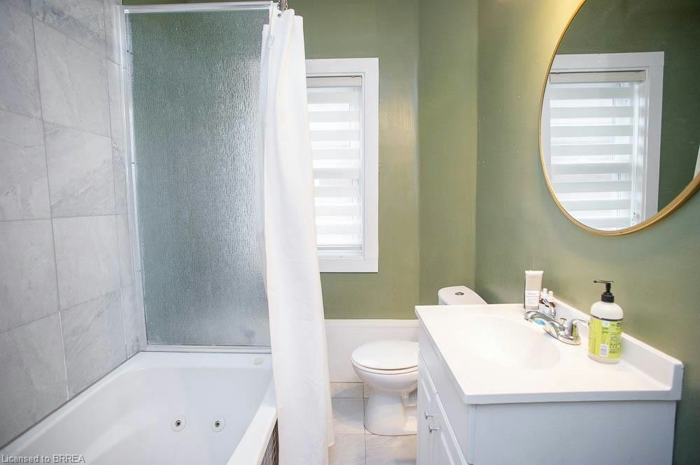 Upper-234 Sheridan Street, Brantford, ON, N3S 4R3 - 11