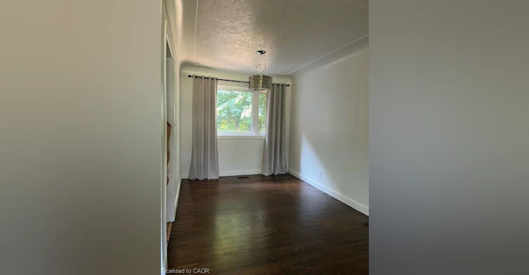 239 Rosemary Lane, Hamilton, ON, L9G 2K6 - 5