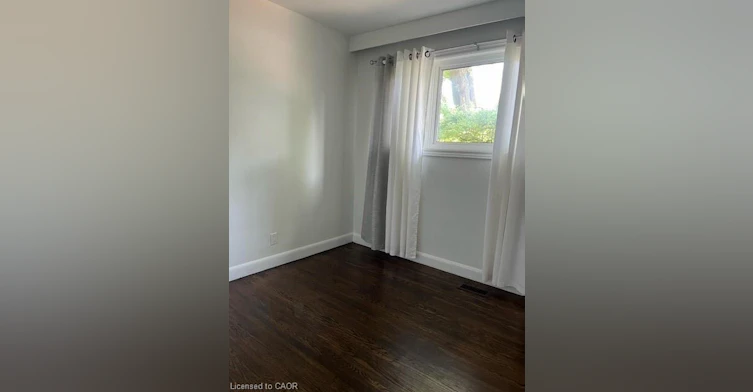 239 Rosemary Lane, Hamilton, ON, L9G 2K6 - 7