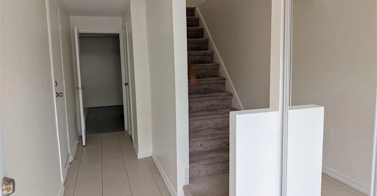 70-145 Rice Avenue, Hamilton, ON, L9C 6R3 - 3