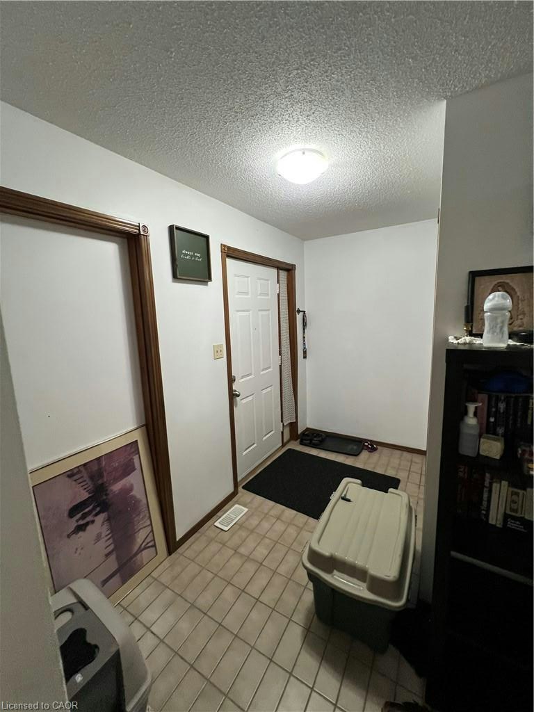 1834 Coronation Boulevard, Cambridge, ON, N3H 3R9 - 2