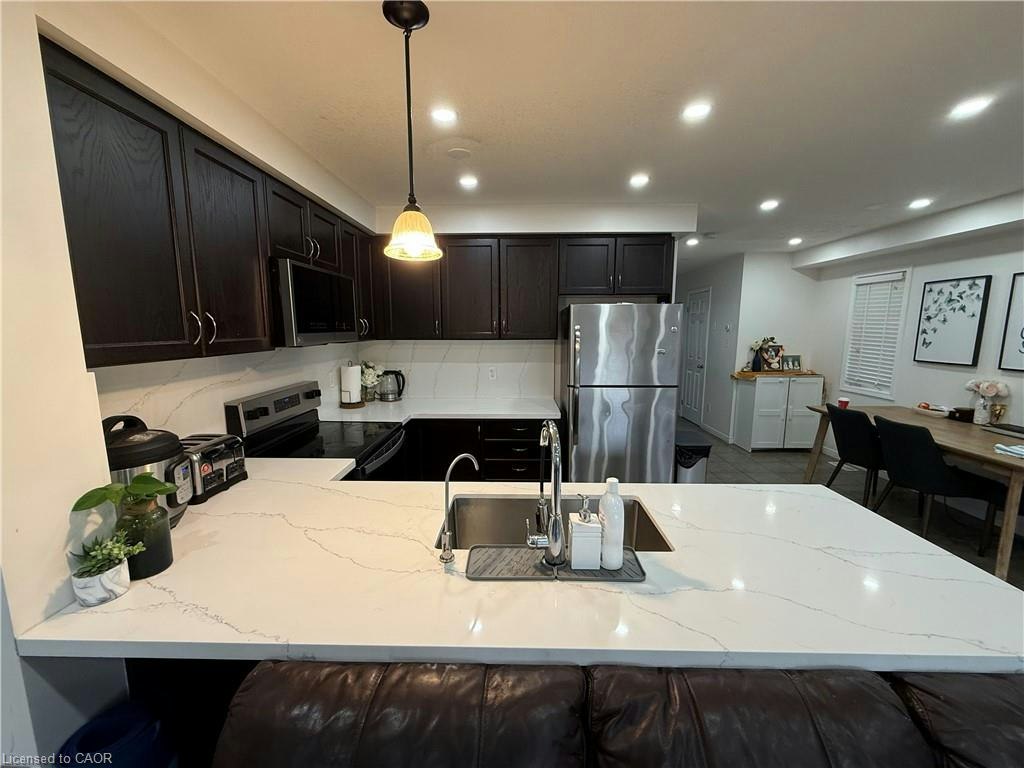 236 Countrystone Crescent, Kitchener, ON, N2N 3S1 - 13