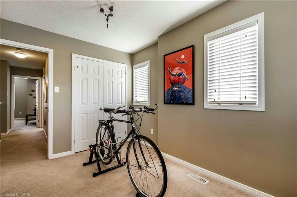 236 Countrystone Crescent, Kitchener, ON, N2N 3S1 - 24