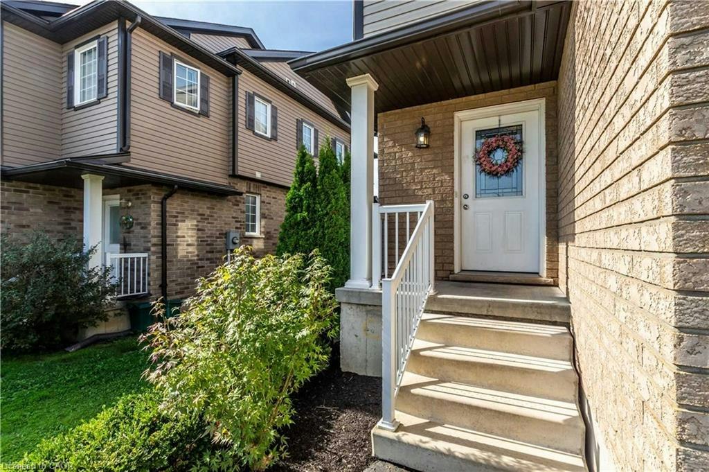 236 Countrystone Crescent, Kitchener, ON, N2N 3S1 - 4