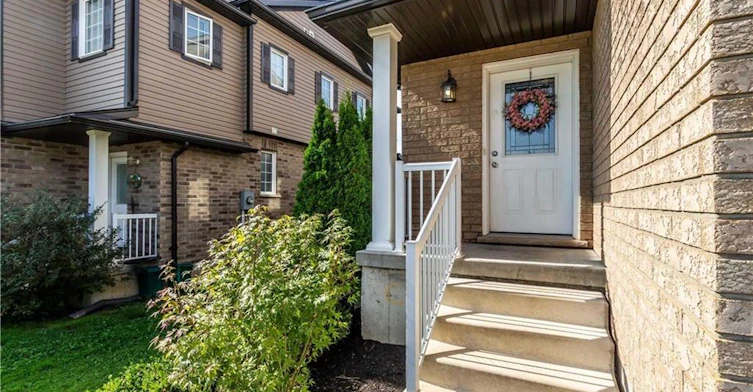 236 Countrystone Crescent, Kitchener, ON, N2N 3S1 - 4