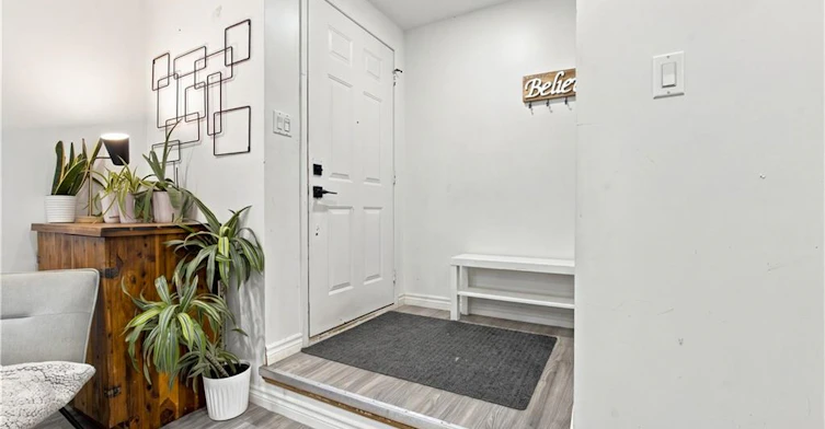 74 Homestead Place, Kitchener, ON, N2N 1Y8 - 2