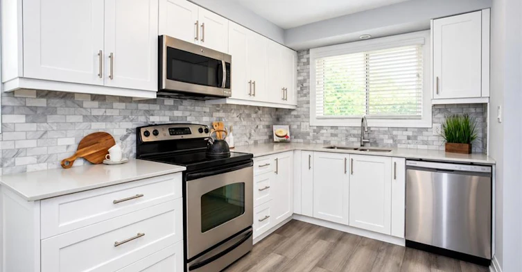 576 Turner Drive, Burlington, ON, L7L 2W7 - 8