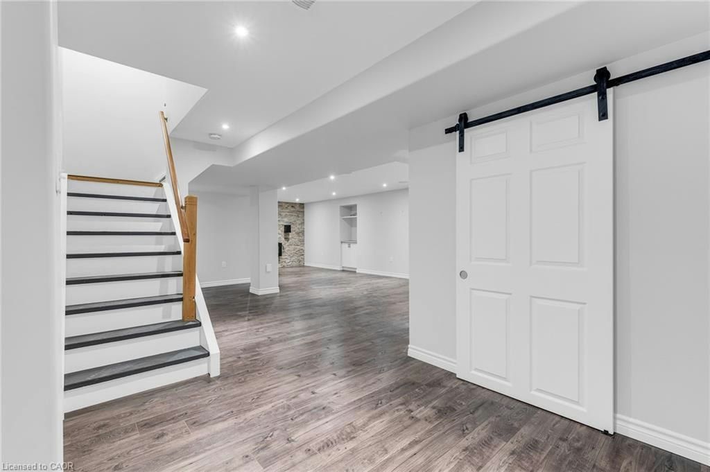 Lower-159 Valera Drive, Hamilton, ON, L8E 4T1 - 2