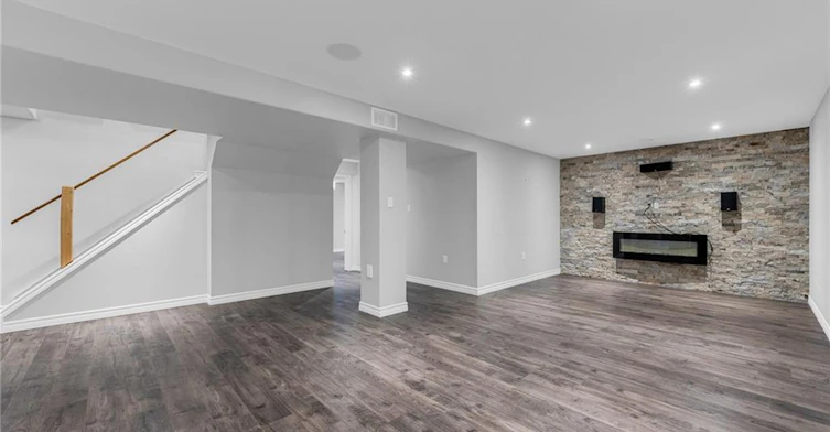 Lower-159 Valera Drive, Hamilton, ON, L8E 4T1 - 9