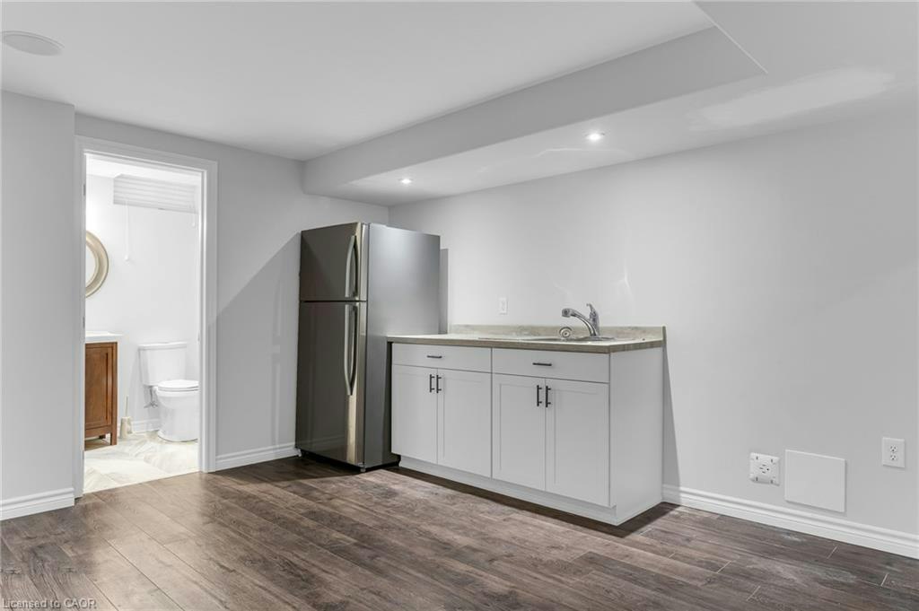 Lower-159 Valera Drive, Hamilton, ON, L8E 4T1 - 7