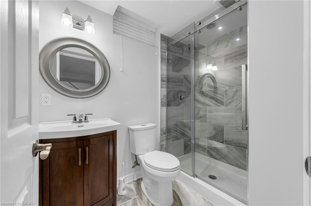Lower-159 Valera Drive, Hamilton, ON, L8E 4T1 - 11