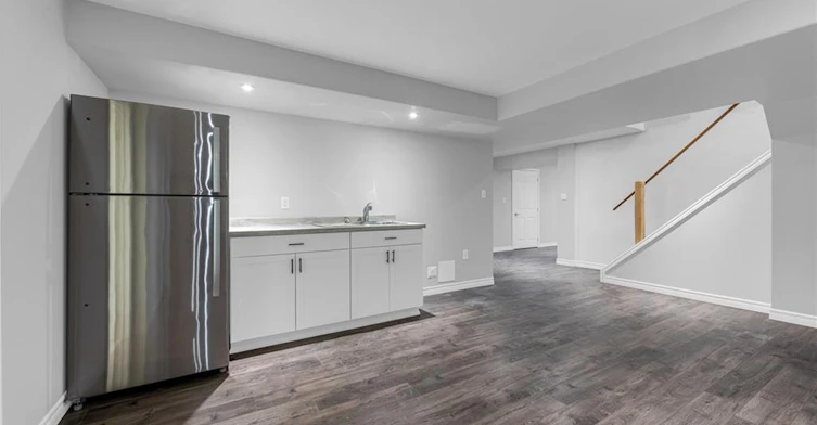 Lower-159 Valera Drive, Hamilton, ON, L8E 4T1 - 4