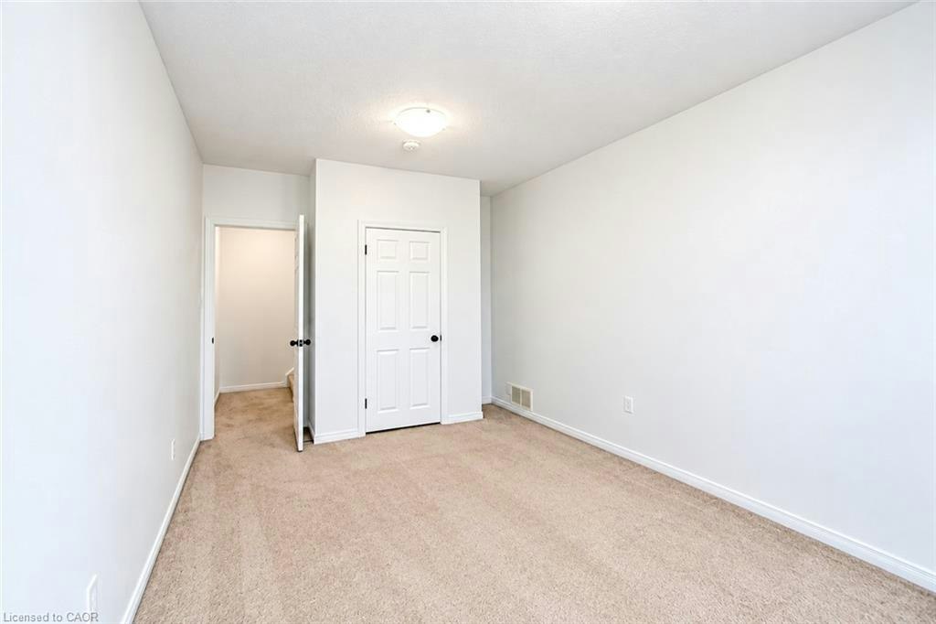 699 Laurelwood Drive, Waterloo, ON, N2V 2T8 - 21