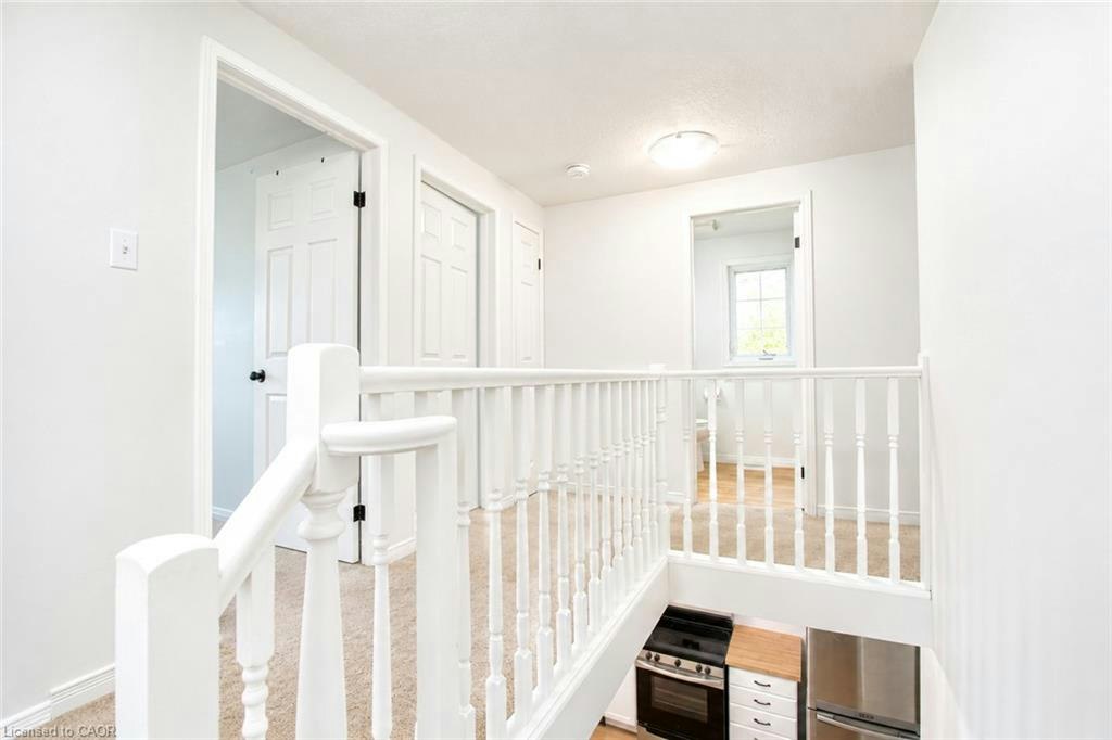 699 Laurelwood Drive, Waterloo, ON, N2V 2T8 - 10