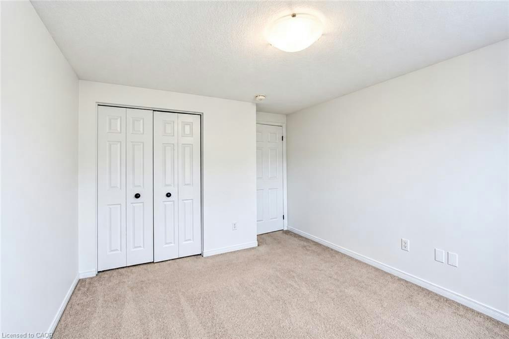 699 Laurelwood Drive, Waterloo, ON, N2V 2T8 - 19