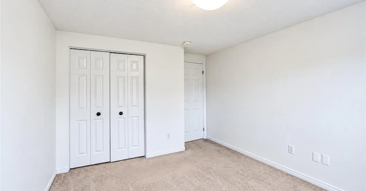 699 Laurelwood Drive, Waterloo, ON, N2V 2T8 - 19