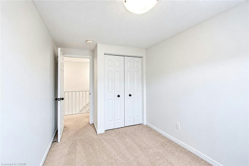 699 Laurelwood Drive, Waterloo, ON, N2V 2T8 - 16