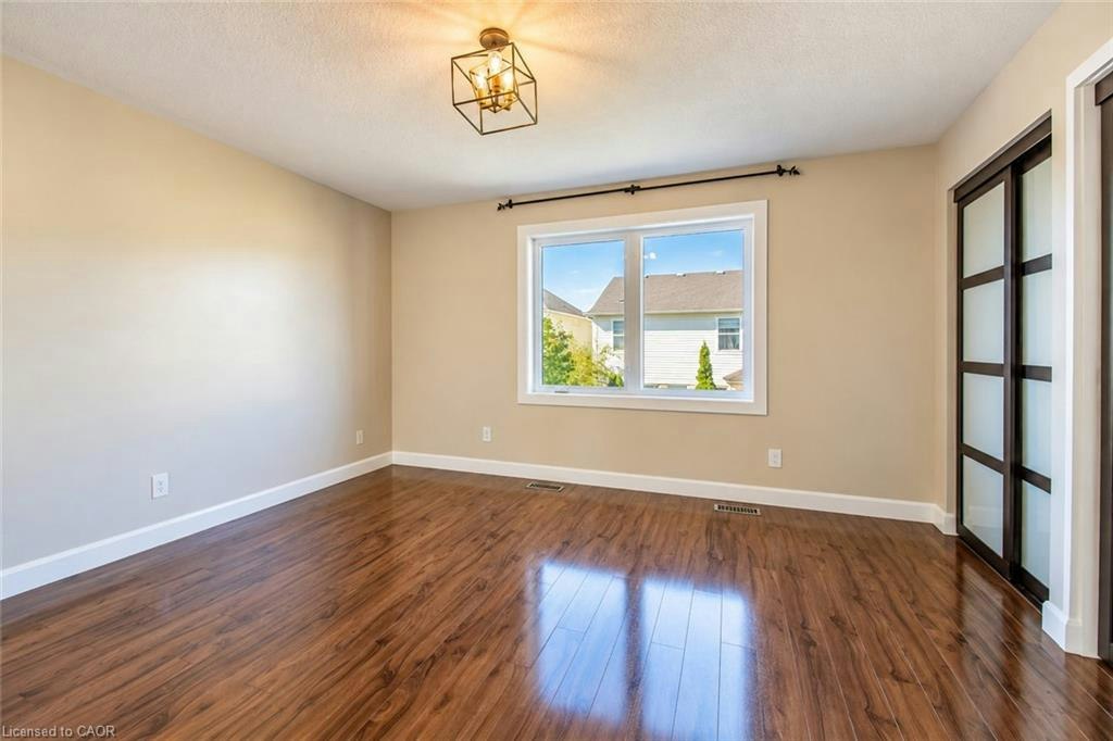 52 Redstart Drive, Cambridge, ON, N1T 2G6 - 14
