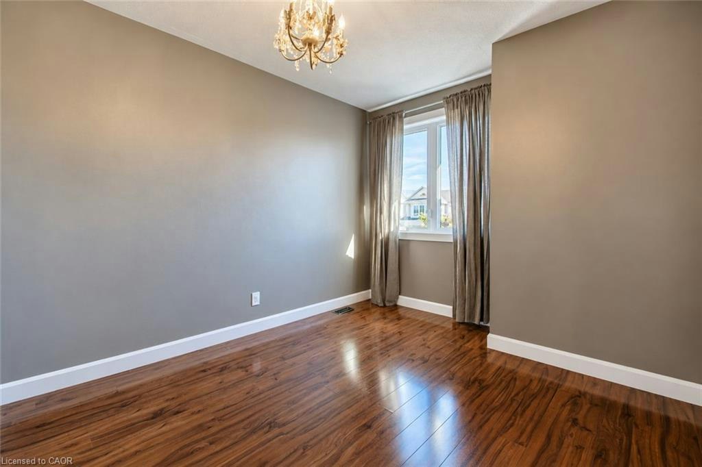 52 Redstart Drive, Cambridge, ON, N1T 2G6 - 21