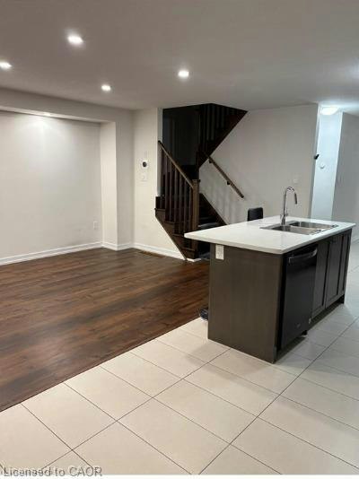 55 Prestwick Street, Hamilton, ON, L8J 0K6 - 5
