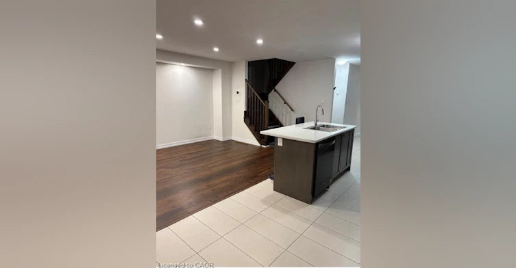 55 Prestwick Street, Hamilton, ON, L8J 0K6 - 5