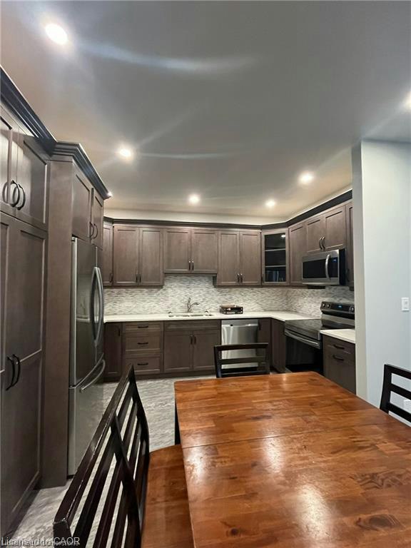 2-453 Turnberry Street, Huron East, ON, N0G 1H0 - 3