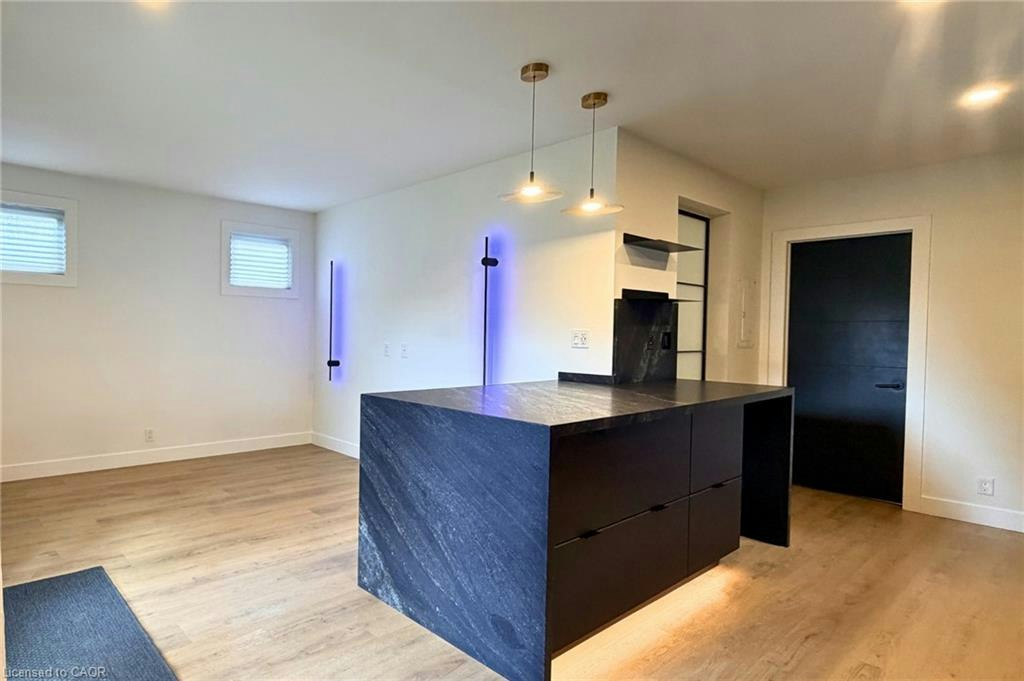 42 1/2 Strathcona Avenue, Brantford, ON, N3S 1T5 - 9