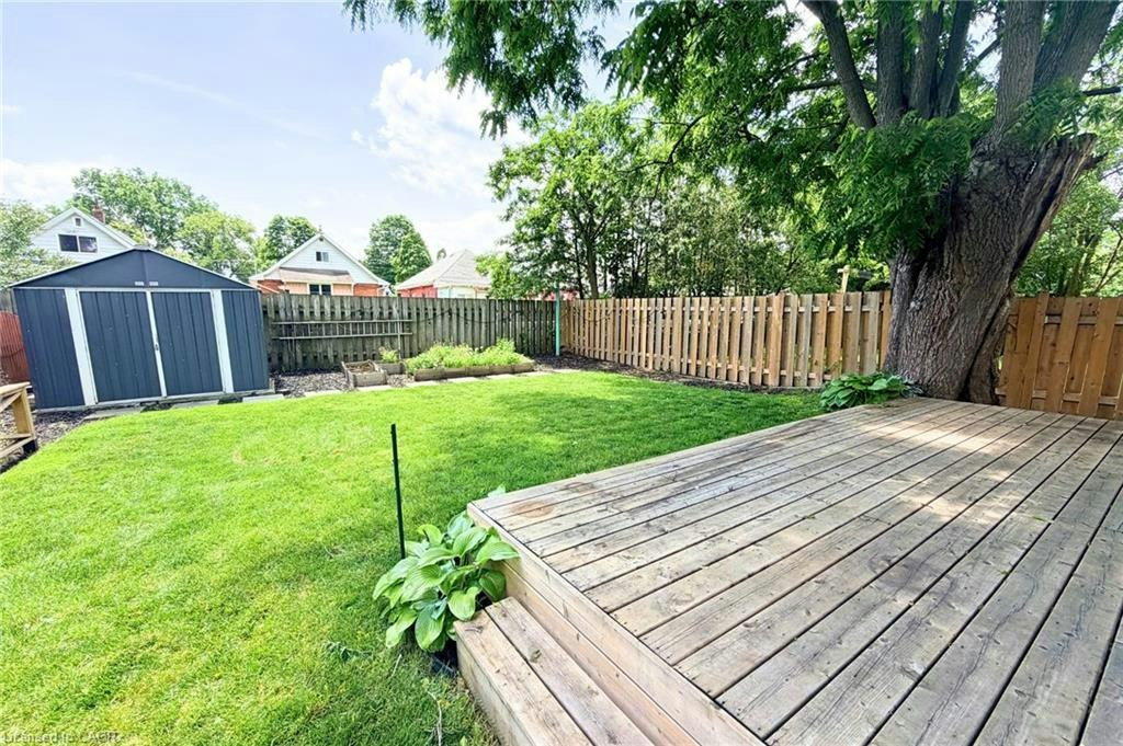 42 1/2 Strathcona Avenue, Brantford, ON, N3S 1T5 - 21