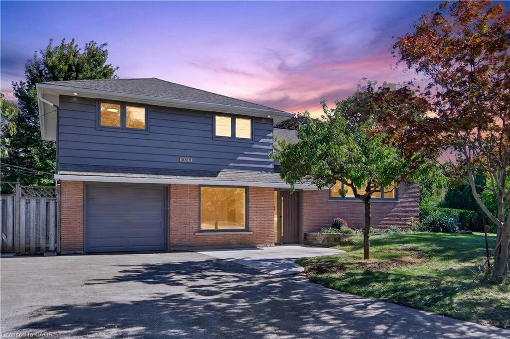 3028 Eva Drive, Burlington, ON, L7N 2K4
