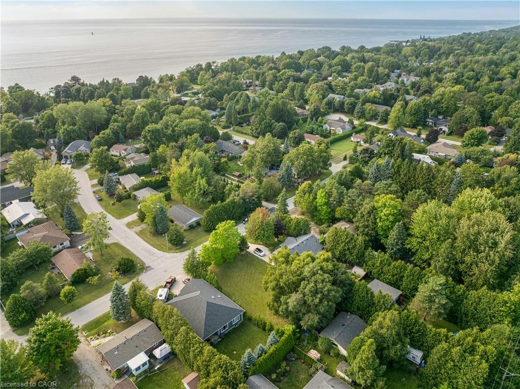10 Hamilton Street, Bluewater, ON, N0M 1G0