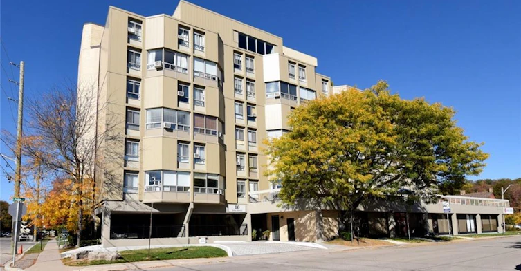 411-10 John Street, Hamilton, ON, L9H 1V4