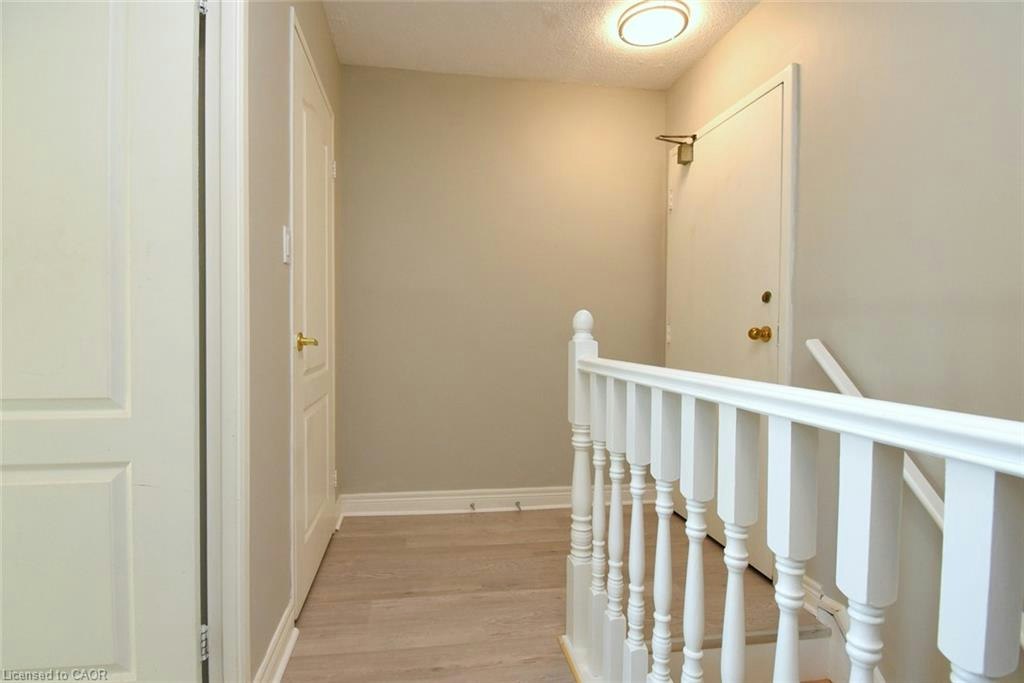 411-10 John Street, Hamilton, ON, L9H 1V4 - 10
