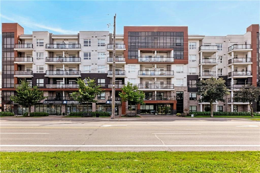 208-320 Plains Road E, Burlington, ON, L7T 0C1 - 46