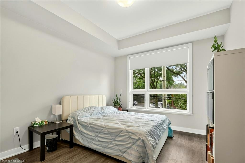 208-320 Plains Road E, Burlington, ON, L7T 0C1 - 17
