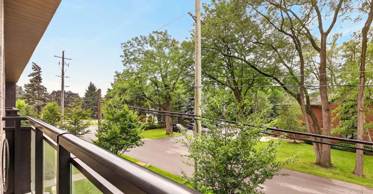 208-320 Plains Road E, Burlington, ON, L7T 0C1 - 25